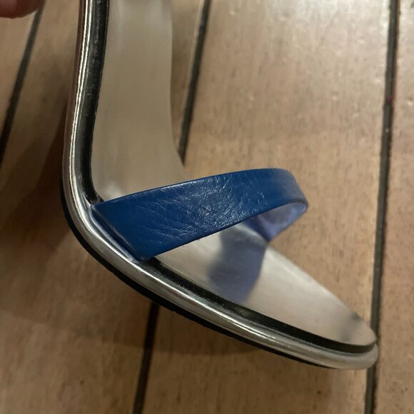 MIA Limited Edition "Lenny" Heels - Picture 7 of 13